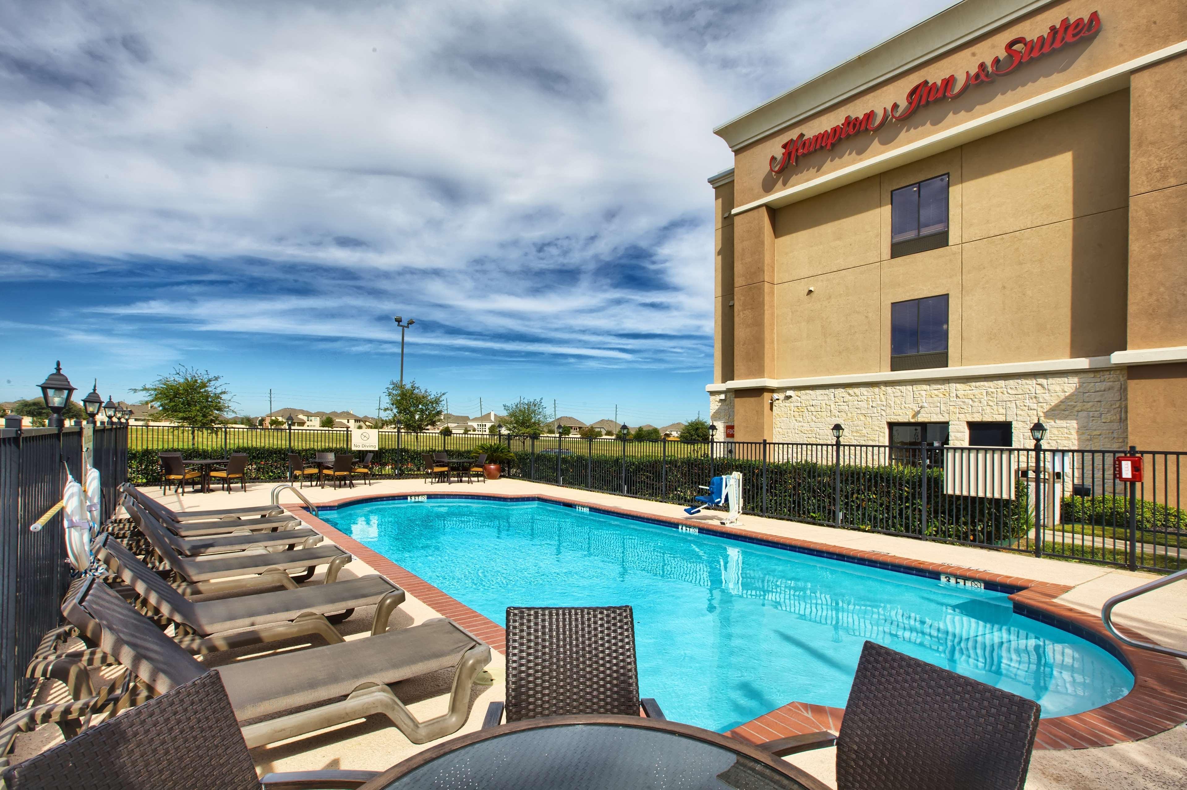 Hampton Inn&Suites Houston Rosenberg Exterior foto